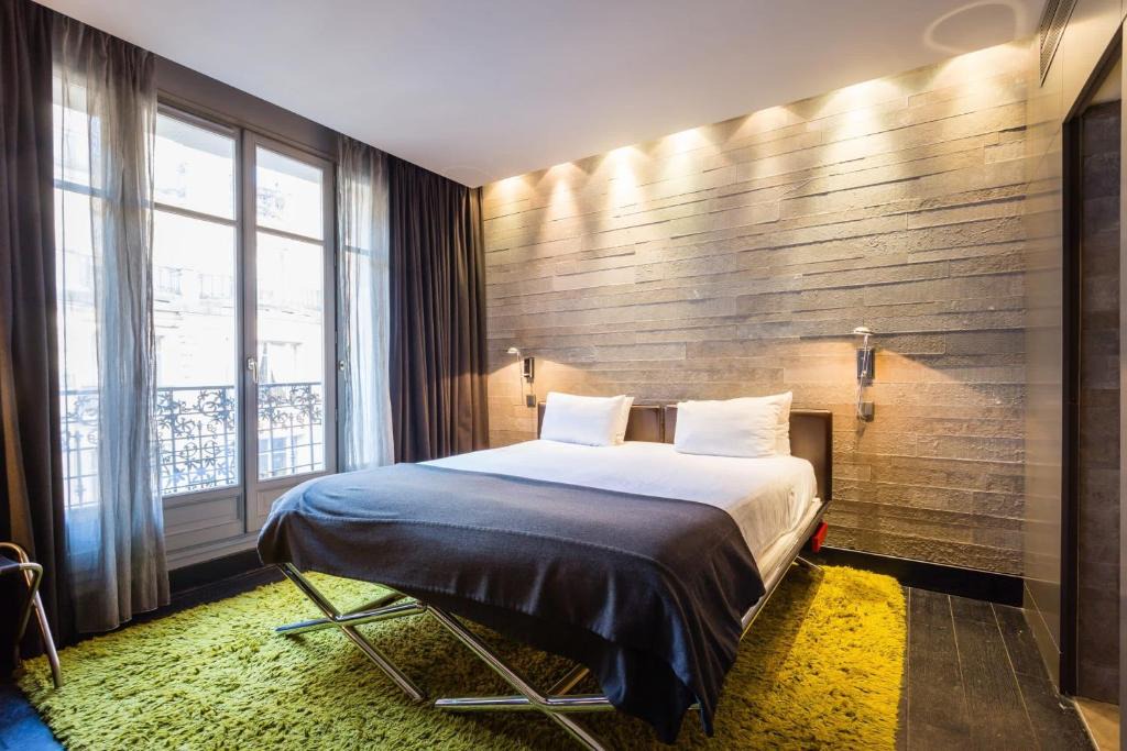 Cmg Edouard | Passy