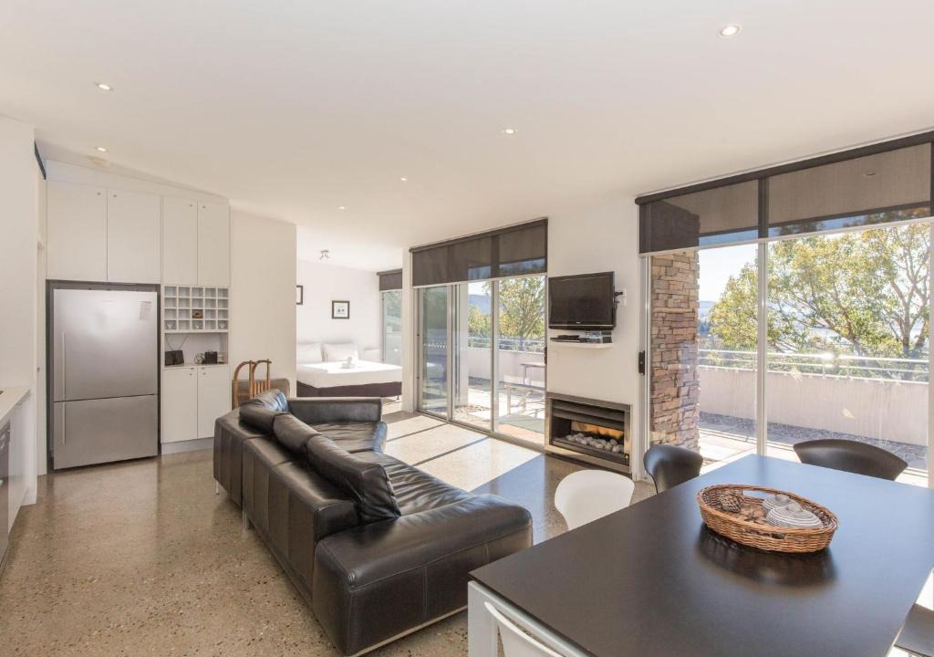 Edge Clyde Street | Jindabyne
