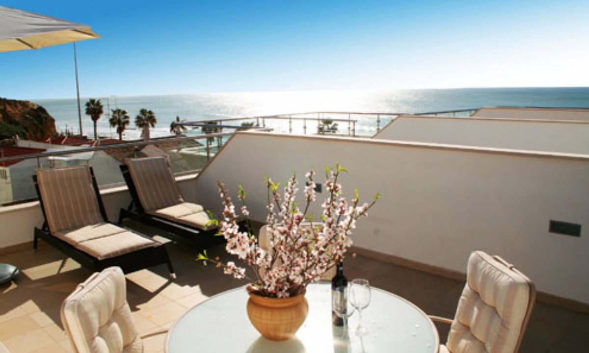 Clube Albufeira | Olhos D'Agua
