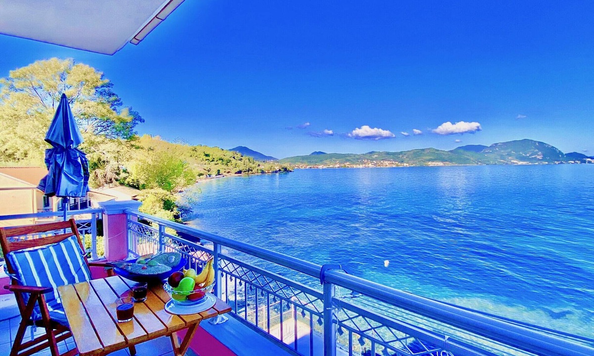 Seafront Ourania Chlomos | Agia Pelagia Chlomou