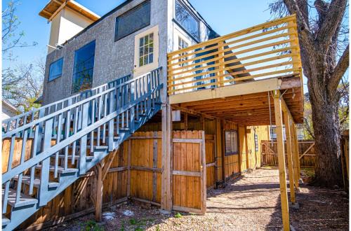 Tobin Hill Apt Pearl St Marys | Midtown