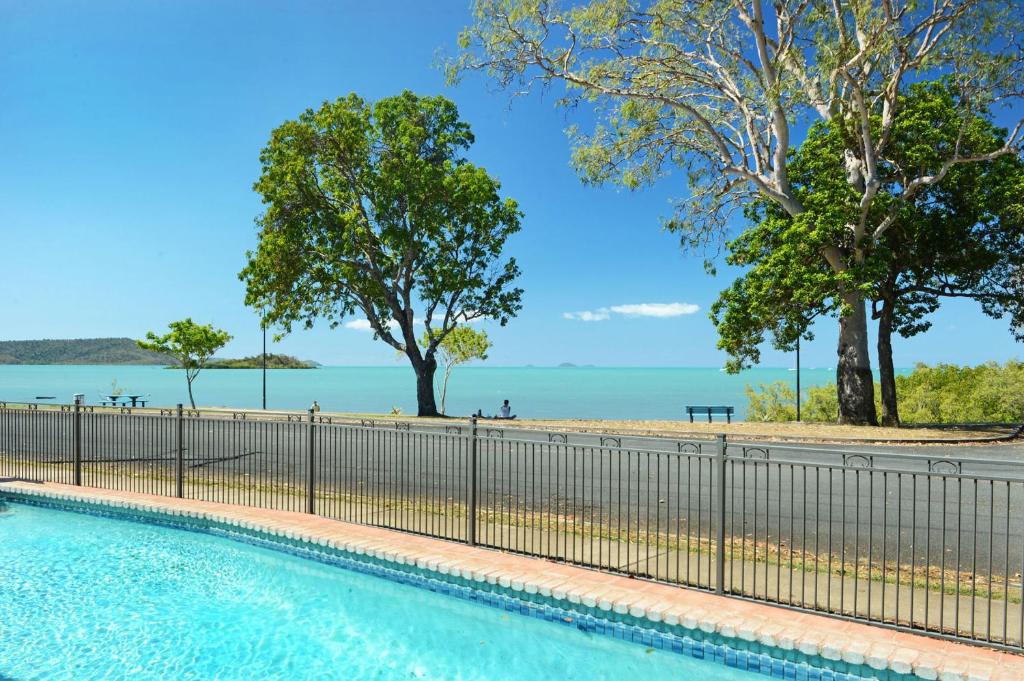 Whitsunday Waterfront | Cannonvale