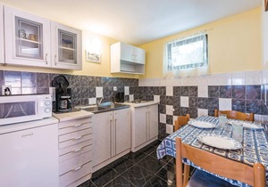 1 bedroom beautiful home in Porec