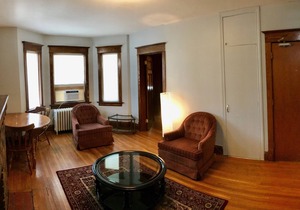 1 bedroom near High Park