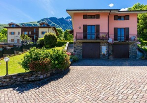 100 m² Accommodation ∙ 2 bedrooms ∙ 6 guests
