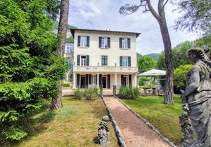 100 m² Castle ∙ 2 bedrooms ∙ 5 guests