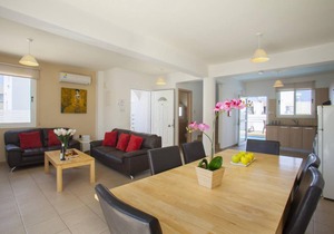 130 m² Villa ∙ 3 bedrooms ∙ 6 guests