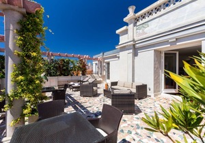 132 m² Apartment ∙ 3 bedrooms ∙ 6 guests