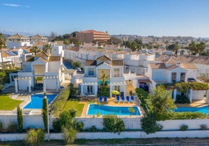 140 m² House ∙ 4 bedrooms ∙ 8 guests