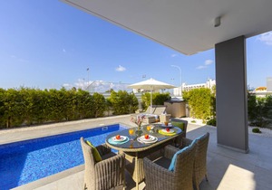 142 m² Villa ∙ 3 bedrooms ∙ 6 guests