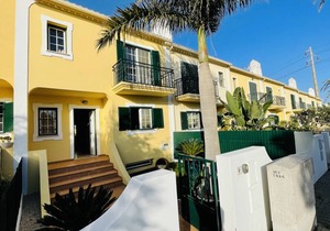 150 m² House ∙ 3 bedrooms ∙ 8 guests