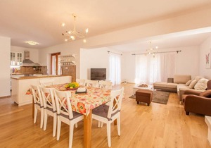 150 m² House ∙ 3 bedrooms ∙ 8 guests