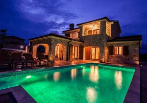 150 m² Villa ∙ 3 bedrooms ∙ 8 guests