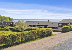165 m² House ∙ 4 bedrooms ∙ 10 guests