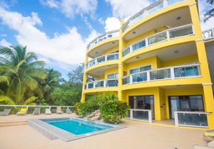 167 m² Condo ∙ 3 bedrooms ∙ 8 guests