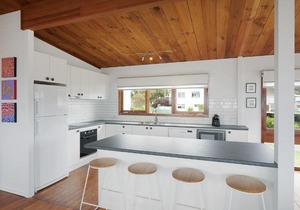 17 Dulling Street Beach House