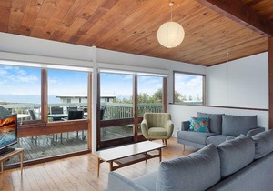 17 Dulling Street - Beach House