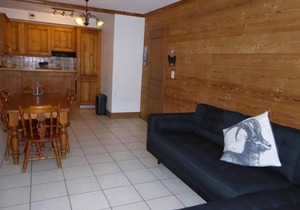 1st floor, balcony, tv, ski locker, 67m², Courchevel