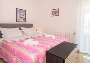 2 bedroom accommodation in Stranici