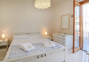 2 bedroom accommodation in Mascali (CT)