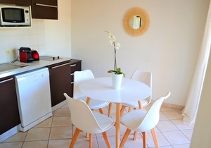 2 Rooms Garden View #211