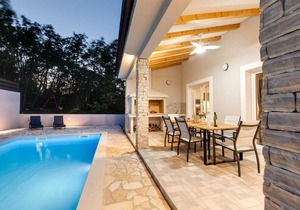 200 m² House ∙ 3 bedrooms ∙ 6 guests