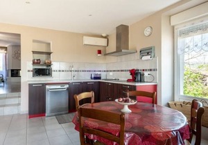210 m² House ∙ 3 bedrooms ∙ 8 guests