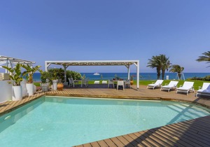 250 m² Villa ∙ 4 bedrooms ∙ 8 guests