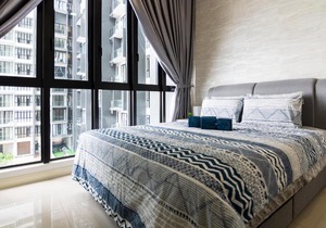 2BR D'Pristine Suite near LEGOLAND, FREE Parking