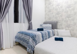 2BR D'Pristine Suite near LEGOLAND, FREE Parking