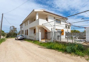 3 bedroom accommodation in Posada