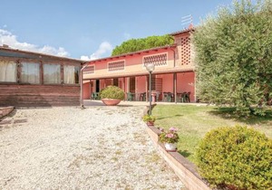 3 bedroom accommodation in Orentano PI