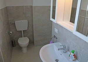 3 bedroom apartment in small residence on the beach