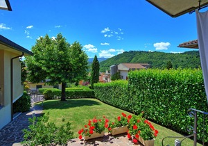 300 m² Villa ∙ 4 bedrooms ∙ 10 guests