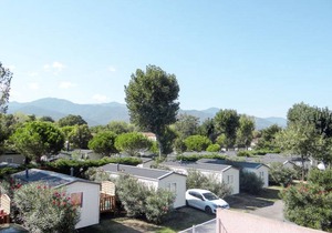 32 m² Resort ∙ 3 bedrooms ∙ 6 guests