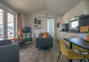 33 m² Houseboat ∙ 2 bedrooms ∙ 4 guests