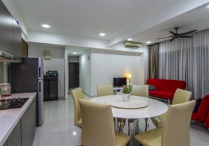 3BR Top KLCC View at Regalia Residence