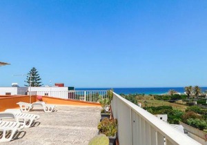 4 bedroom accommodation in Noto