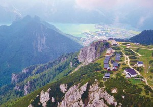 4 bedroom accommodation in Ebensee