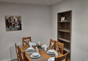 4 Eyre Square Lane