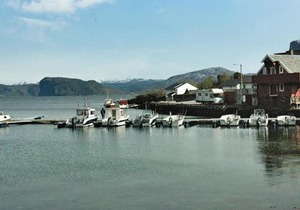 4 person holiday home in Sørbøvåg