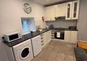 5 Eyre Square Lane