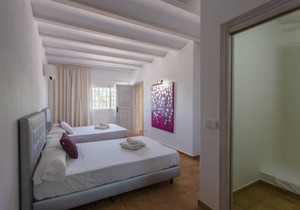 500 m² Villa ∙ 4 bedrooms ∙ 8 guests