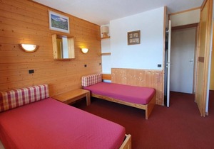 50m from resort center, 1st floor, balcony, tv, ski locker, 27m², Montchavin La Plagne