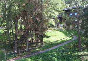 50m from resort center, 2nd floor, balcony, tv, ski locker, 26m², Montchavin La Plagne