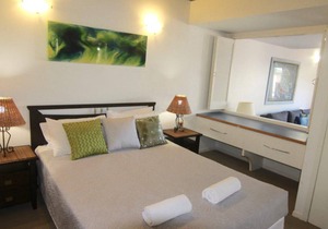 6 Pt Lookout Beach Resort