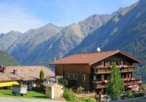 66 m² Apartment ∙ 3 bedrooms ∙ 6 guests