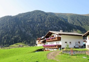 70 m² Apartment ∙ 2 bedrooms ∙ 6 guests