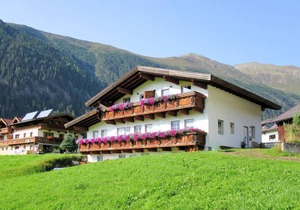 70 m² Apartment ∙ 2 bedrooms ∙ 6 guests