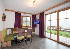 70 m² Apartment ∙ 3 bedrooms ∙ 5 guests